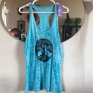 NWT yoga top